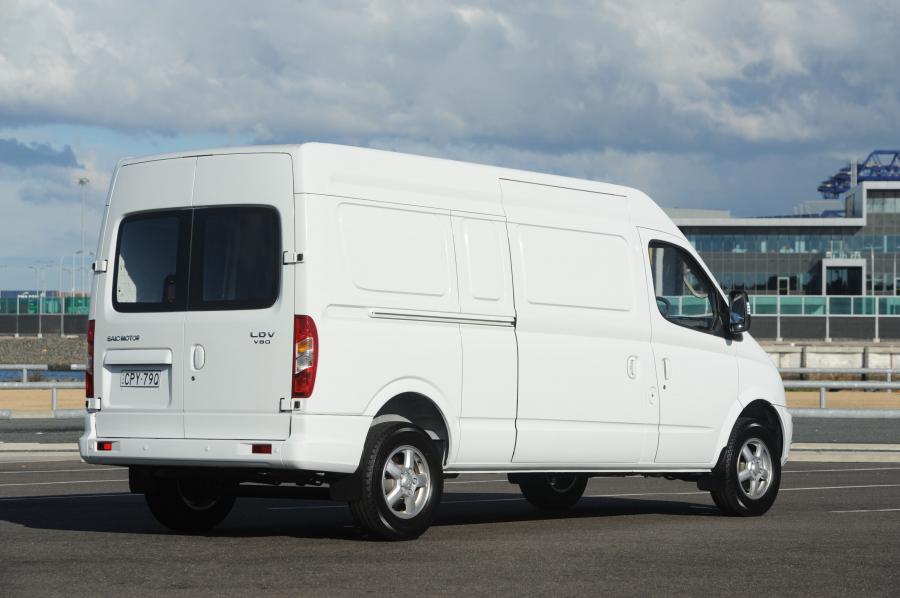  LDV V80 LWB Mid Roof 2013 года  (фото 5 из 11)